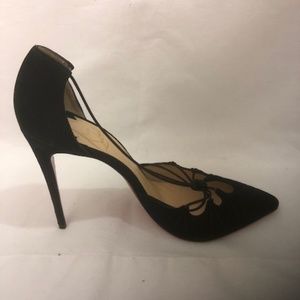 Riri Black Ruched Knot Pump (EUR 39)